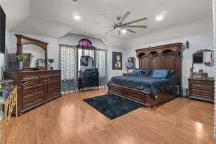 1011 Iowa St, South Houston, TX 77587 - Photo 5