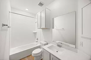 646 Escondido Dr, Dayton, TX 77535 - Photo 9