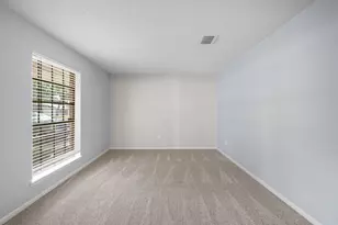 9631 Crail Dr, Spring, TX 77379 - Photo 9
