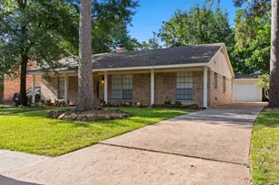 9631 Crail Dr, Spring, TX 77379 - Photo 3