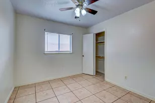9742 Charmont Rd, La Porte, TX 77571 - Photo 17