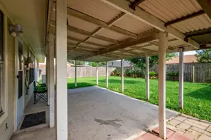 9742 Charmont Rd, La Porte, TX 77571 - Photo 25