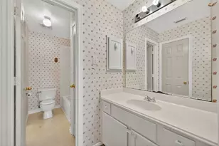 2103 5 Iron Dr, Houston, TX 77089 - Photo 25