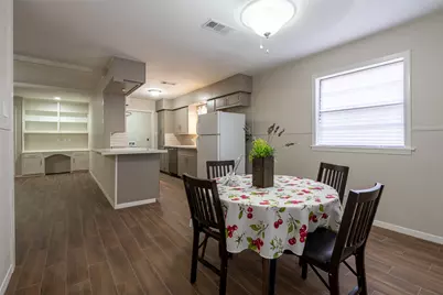 1025 N Meyer Street, Sealy, TX 77474 - Photo 25