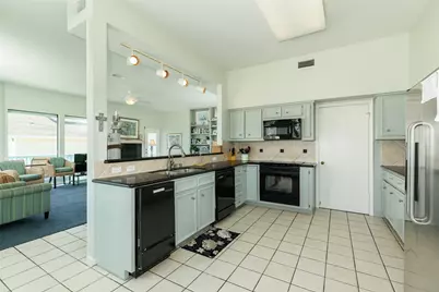 4223 Ghost Crab Lane, Galveston, TX 77554 - Photo 9