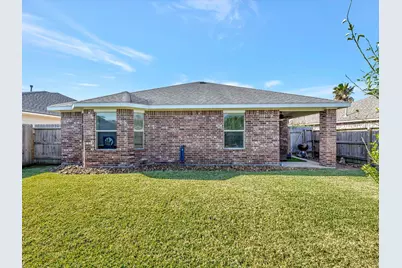 5011 Gulf Stream Lane, Bacliff, TX 77518 - Photo 31