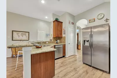 5011 Gulf Stream Lane, Bacliff, TX 77518 - Photo 9