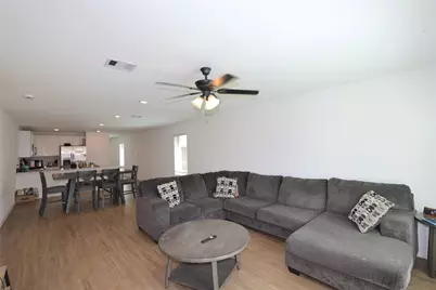 7430 Clover Chase Drive, Katy, TX 77493 - Photo 9
