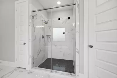 863 Sarasota Shore Drive, Katy, TX 77493 - Photo 15