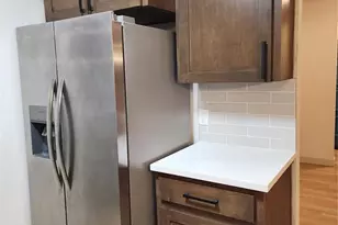 4906 Valleyview Dr, La Porte, TX 77571 - Photo 9