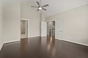 10972 Hewitt Cliff Ln, Houston, TX 77043 - Photo 11