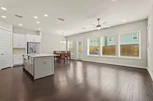 10972 Hewitt Cliff Ln, Houston, TX 77043 - Photo 3