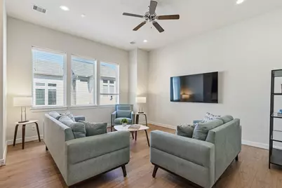 126 Knightsbridge Park Lane, Houston, TX 77018 - Photo 7