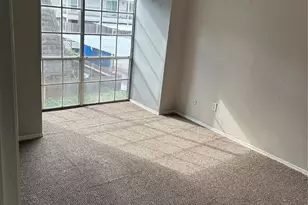 12633 Memorial Dr, Houston, TX 77024 - Photo 19