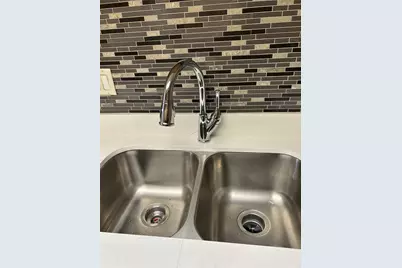 12633 Memorial Drive #142, Houston, TX 77024 - Photo 23