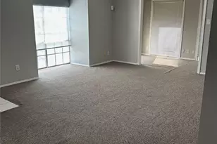 12633 Memorial Dr, Houston, TX 77024 - Photo 13