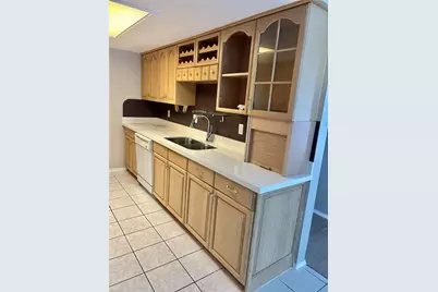 12633 Memorial Drive #142, Houston, TX 77024 - Photo 11