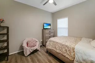 11214 Kingsnorth Dr, Tomball, TX 77375 - Photo 17