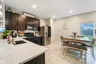 11214 Kingsnorth Dr, Tomball, TX 77375 - Photo 9