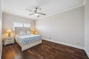 519 Westerly Dr, Tiki Island, TX 77554 - Photo 21