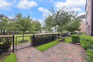 9634 Kings Cross Station, Houston, TX 77045 - Photo 19