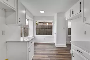 23211 Timberbrook Dr, Spring, TX 77373 - Photo 9