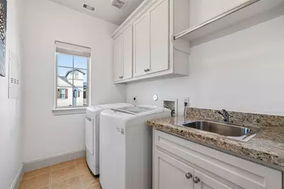 912 Lovett #C, Houston, TX 77006 - Photo 23