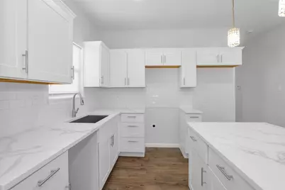 3916 Falls St Street, Houston, TX 77026 - Photo 7