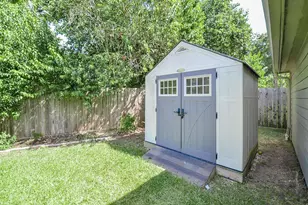 2119 Glen Knoll Dr, Houston, TX 77077 - Photo 37