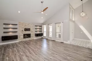 2119 Glen Knoll Dr, Houston, TX 77077 - Photo 11