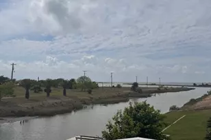 103 S T Head Dr, Seadrift, TX 77983 - Photo 15