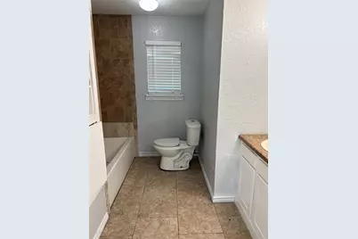 825 Magnolia Street, Lake Jackson, TX 77566 - Photo 11