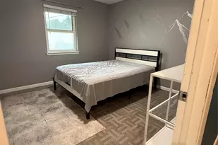 504 Sams St, Taylor, TX 76574 - Photo 1