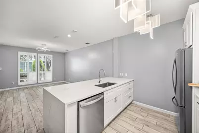 1530 Sutton Street, Houston, TX 77006 - Photo 11