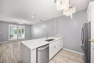 1530 Sutton St, Houston, TX 77006 - Photo 11