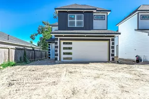 8602 Hoffman St, Houston, TX 77016 - Photo 1