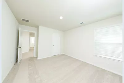 15615 Coneflower Hills Drive, Houston, TX 77090 - Photo 17