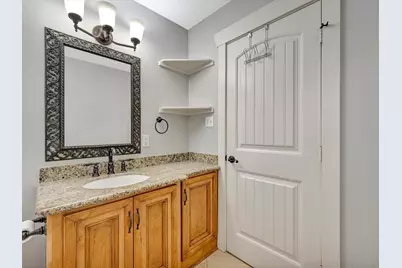 4628 Kermit Street, Houston, TX 77009 - Photo 15
