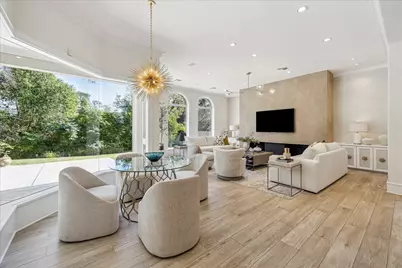 608 Little John Lane, Houston, TX 77024 - Photo 11