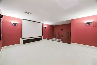 608 Little John Lane, Houston, TX 77024 - Photo 33