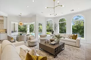 608 Little John Ln, Houston, TX 77024 - Photo 17