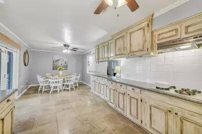 222 Hillcrest Drive, Conroe, TX 77303 - Photo 13