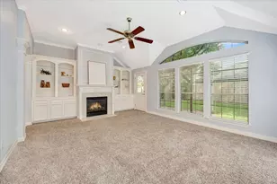 2421 Baycrest Dr, Houston, TX 77058 - Photo 21
