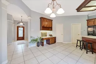 2421 Baycrest Dr, Houston, TX 77058 - Photo 11