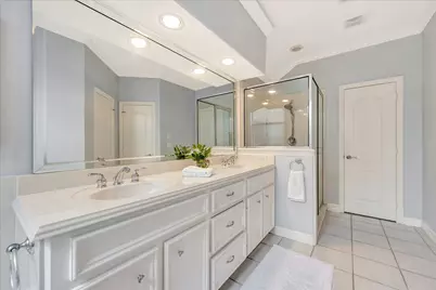 2421 Baycrest Drive, Houston, TX 77058 - Photo 27