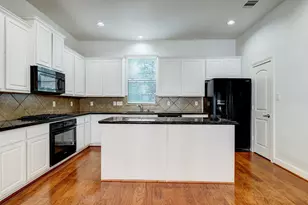 2364 Sperber Ln, Houston, TX 77003 - Photo 5