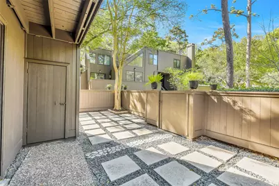 271 Litchfield Lane, Houston, TX 77024 - Photo 25