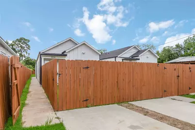 8508 Wileyvale Road #A, Houston, TX 77016 - Photo 23