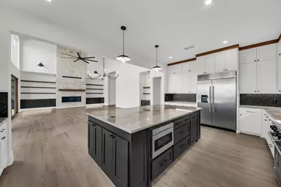 101 Silver Way, Horseshoe Bay, TX 78657 - Photo 13