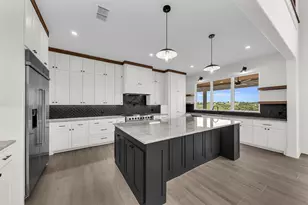 101 Silver Way, Horseshoe Bay, TX 78657 - Photo 9